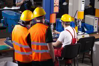 Safety professionals observing a worker, BBS, observation-1 Safety professionals observing a worker, BBS, observation-1